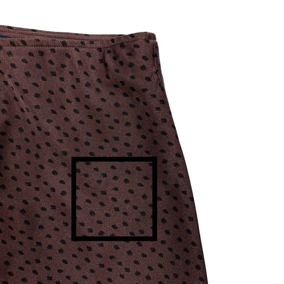 ❌SOLD❌ A&F Satin Midi Skirt - Picture 6 of 6